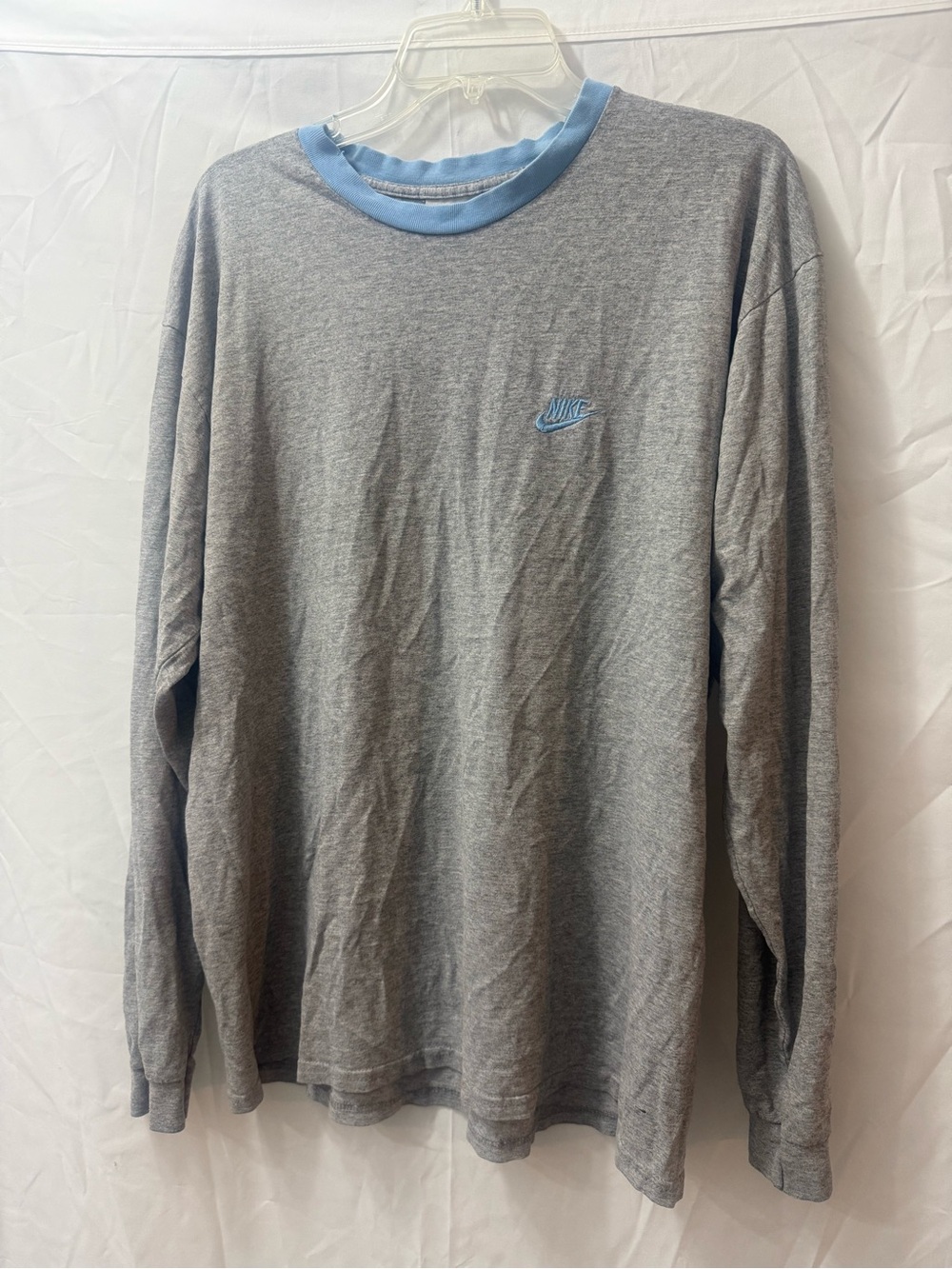 Nike Long-Sleeve Grey Tee with Light Blue Collar and Logo